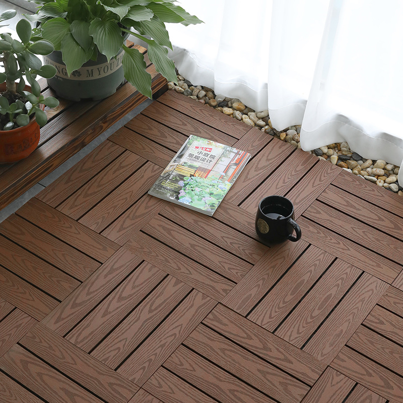 阳台地板垫高居室木条室外露台板材家用防水阳台晒台花园浴室