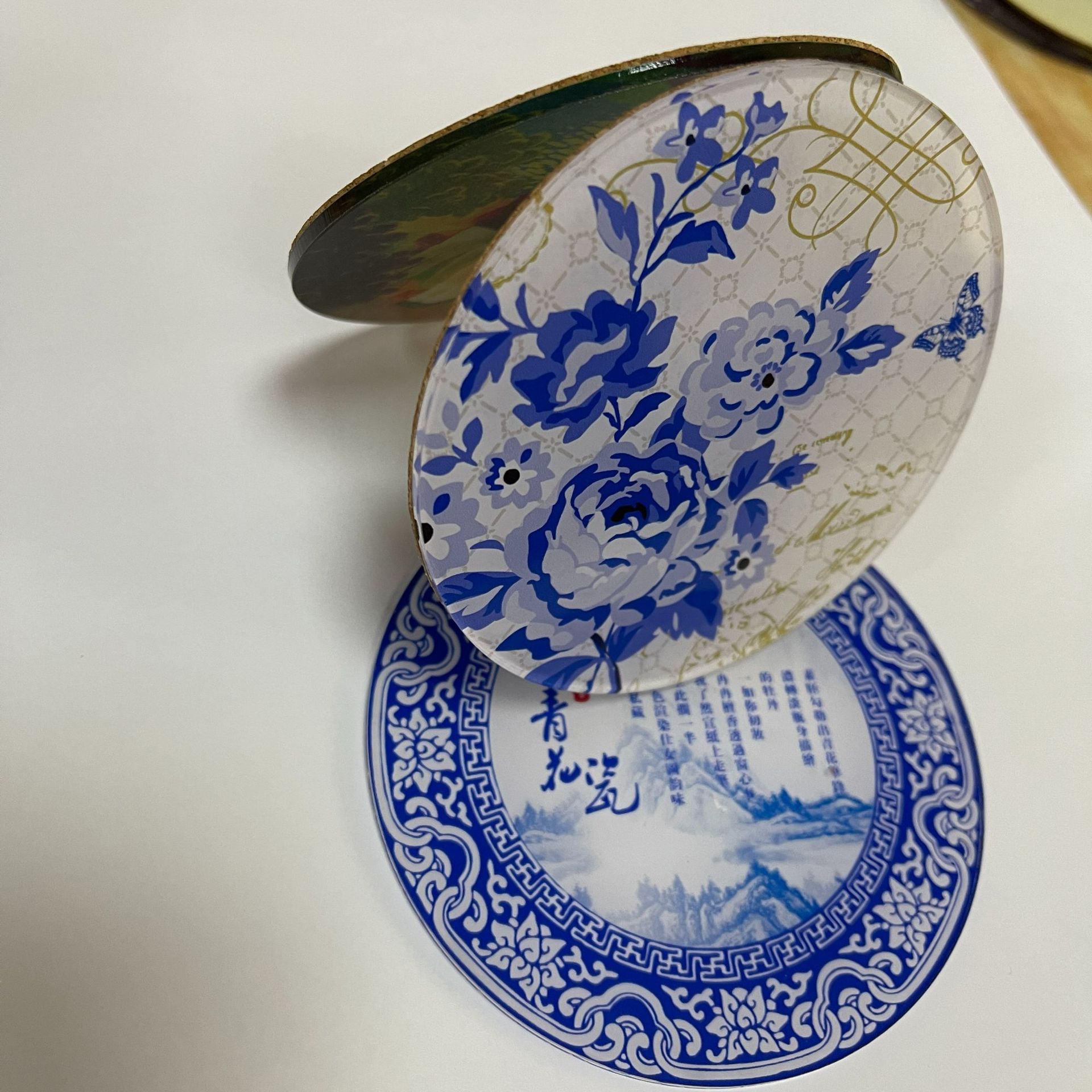 厂家直供时尚茶水陶瓷吸水杯垫亚克力中纤板吸水纸软木隔热杯垫