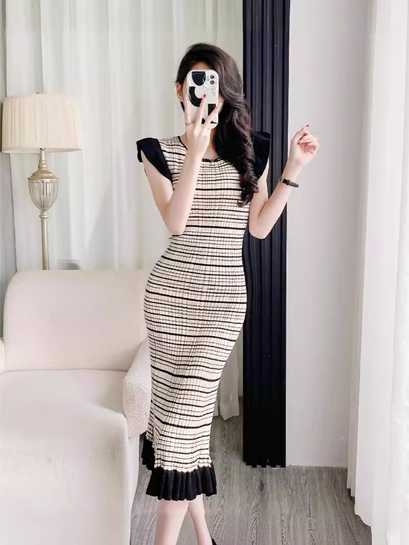 French Style Classic Style Wooden Ear Knitted Dress Summer New Women's Clothing Socialite Striped Slim-Fit Sheath Fishtail Skirt Women Clothes