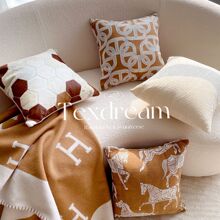 茶木色沙发搭配抱枕ins风法式轻奢客厅装饰皮革靠枕卧室床上靠垫