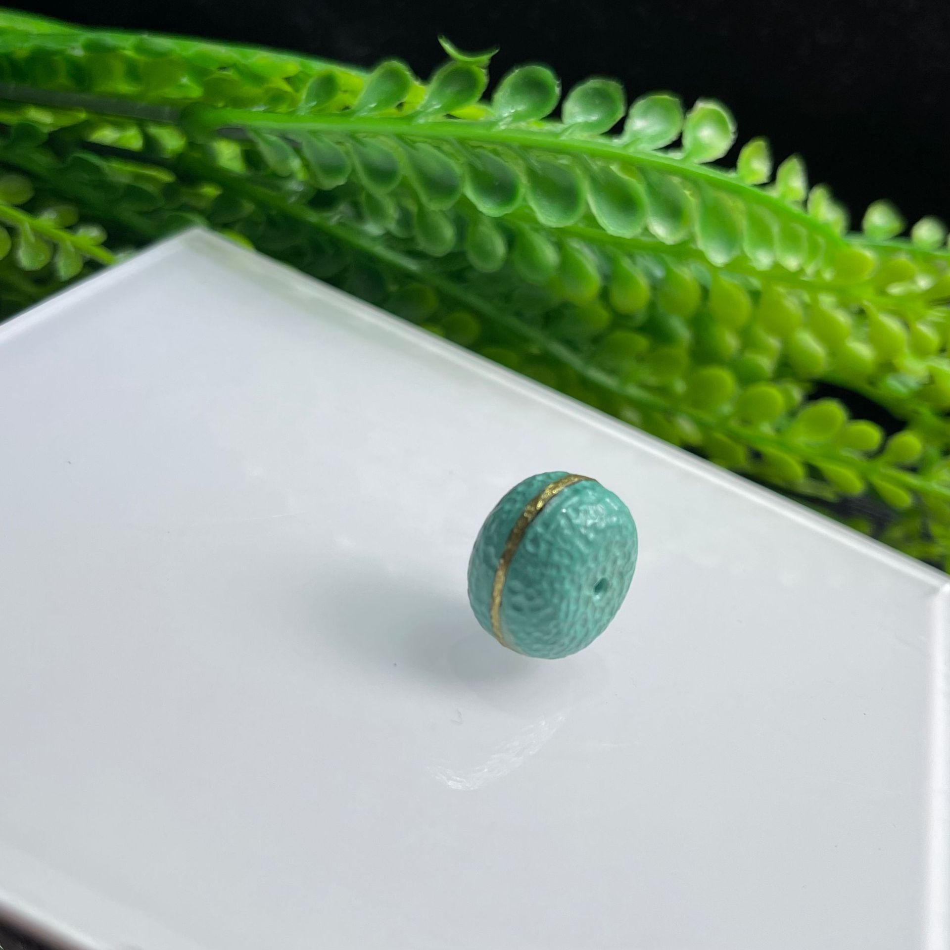 优化绿松石老形珠圆珠搓金线工艺雕刻件配饰手串手链厂家工厂直销