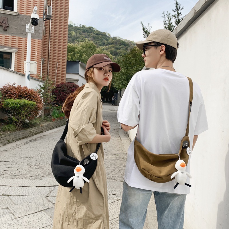 Wholesale New Couple Japanese and Korean Style College Style Simple Shoulder Canvas Messenger Bag Women's Small Shoulder Bag Men's Dumpling Bag