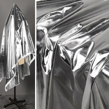 双面银色亮银布料 反光柔软 两面烫银pu服装闪光镜面创意面料