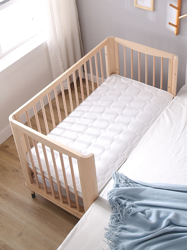 榉木婴儿床拼接大床婴儿床儿新生多功能宝宝小床实木婴儿床可移动