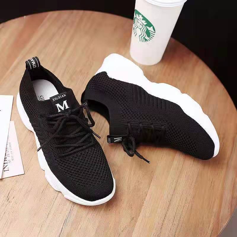 New Flying Woven Women's Shoes Summer and Autumn Breathable Mesh Sneakers Female Students Korean Sports Portable All-Match Casual Shoes