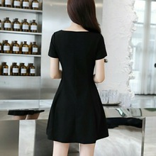 赫本风短袖小黑裙连衣裙2024新款大码女夏季收腰气质短款黑色裙子