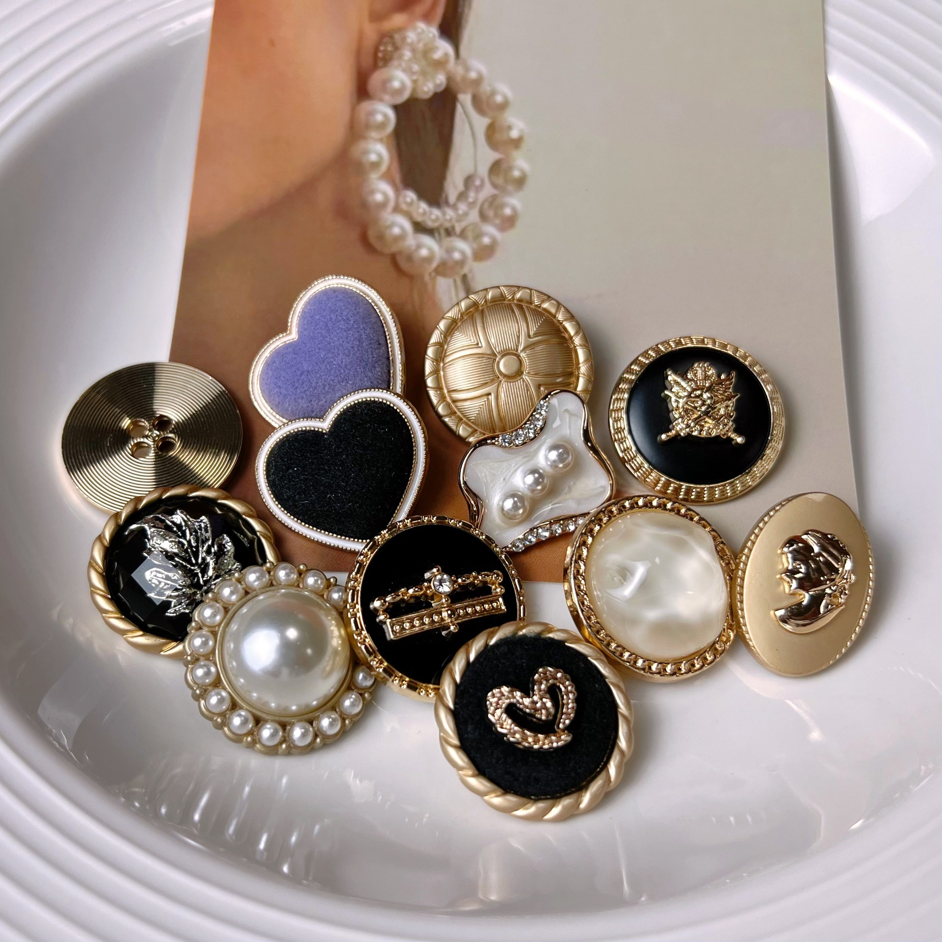 金色高档金属纽扣小香风扣子爱心珍珠扣大衣西装扣毛衣衬衫装饰扣