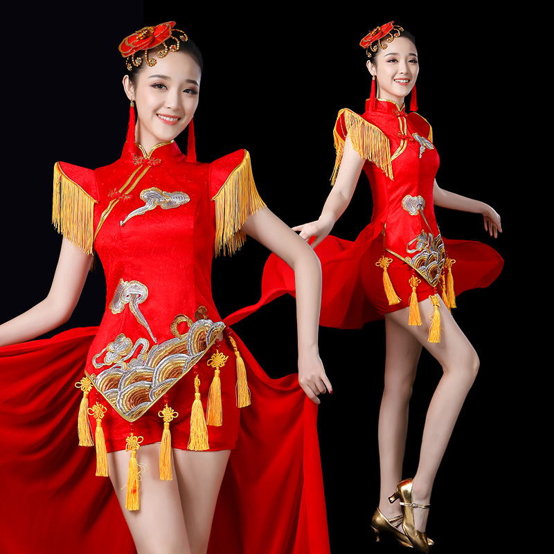 打鼓服装2021新款风舞蹈服装水鼓扇子舞演出服腰鼓旗袍女成人