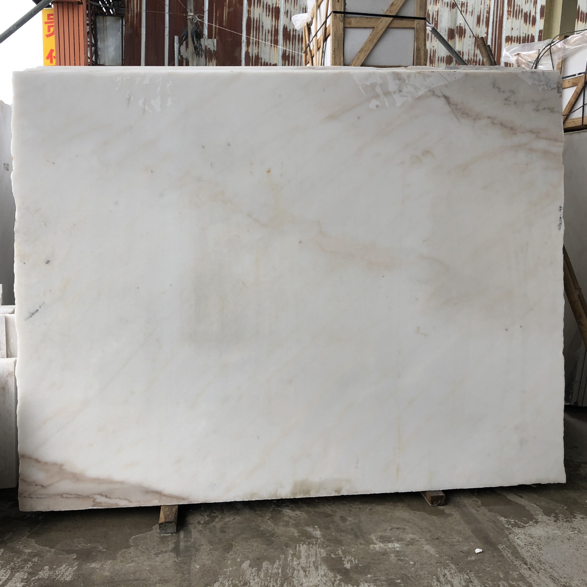 供应广西白大理石