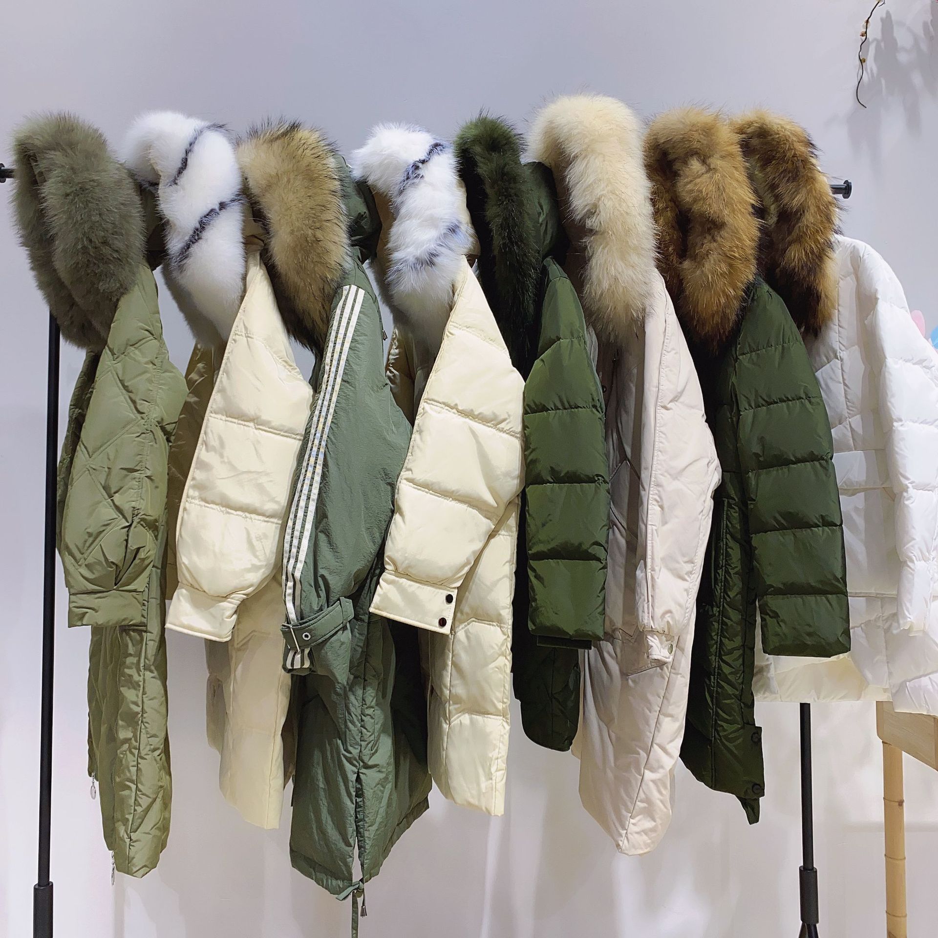 鸭宝宝21冬季中长款反季羽绒服尾货清仓女装品牌折扣羽绒服批发