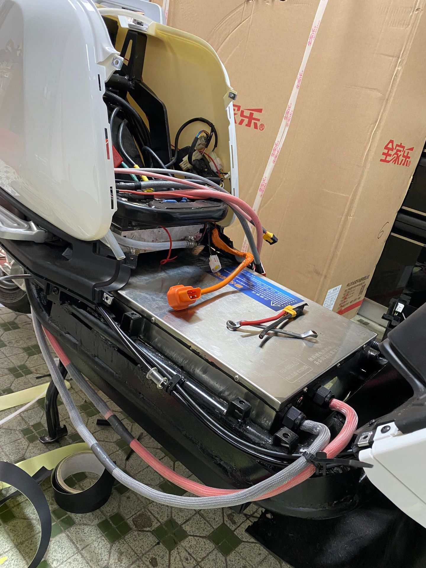 0成交0件换电柜锂电池铁塔电池租赁 充电柜72v