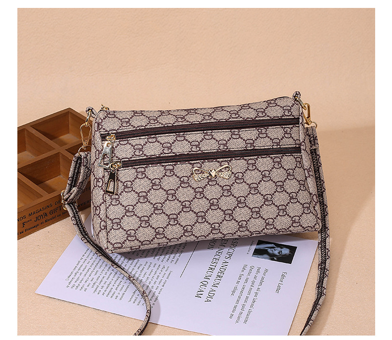 Bag Spring and Summer New Crossbody Bag Korean Style Middle-Aged Mom Pattern Cloth Shoulder Bag Running Rivers and Lakes Stall Women's Bag Wholesale