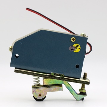 轿门限位开关yf121三菱门机ds121开 关副门锁 电梯配件现货ds-121