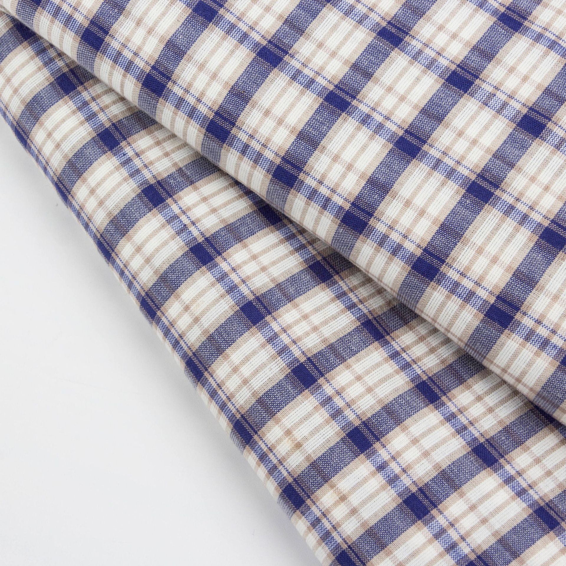 Polyester Cotton Yarn-Dyed Shirt's Fabric Plaid Clothing Fabric Can Be Sample Production and Processing Price Can Be Discussed