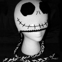 亚马逊跨境手工钩织万圣节派对骷髅鬼脸针织帽儿童包耳包带防风绳