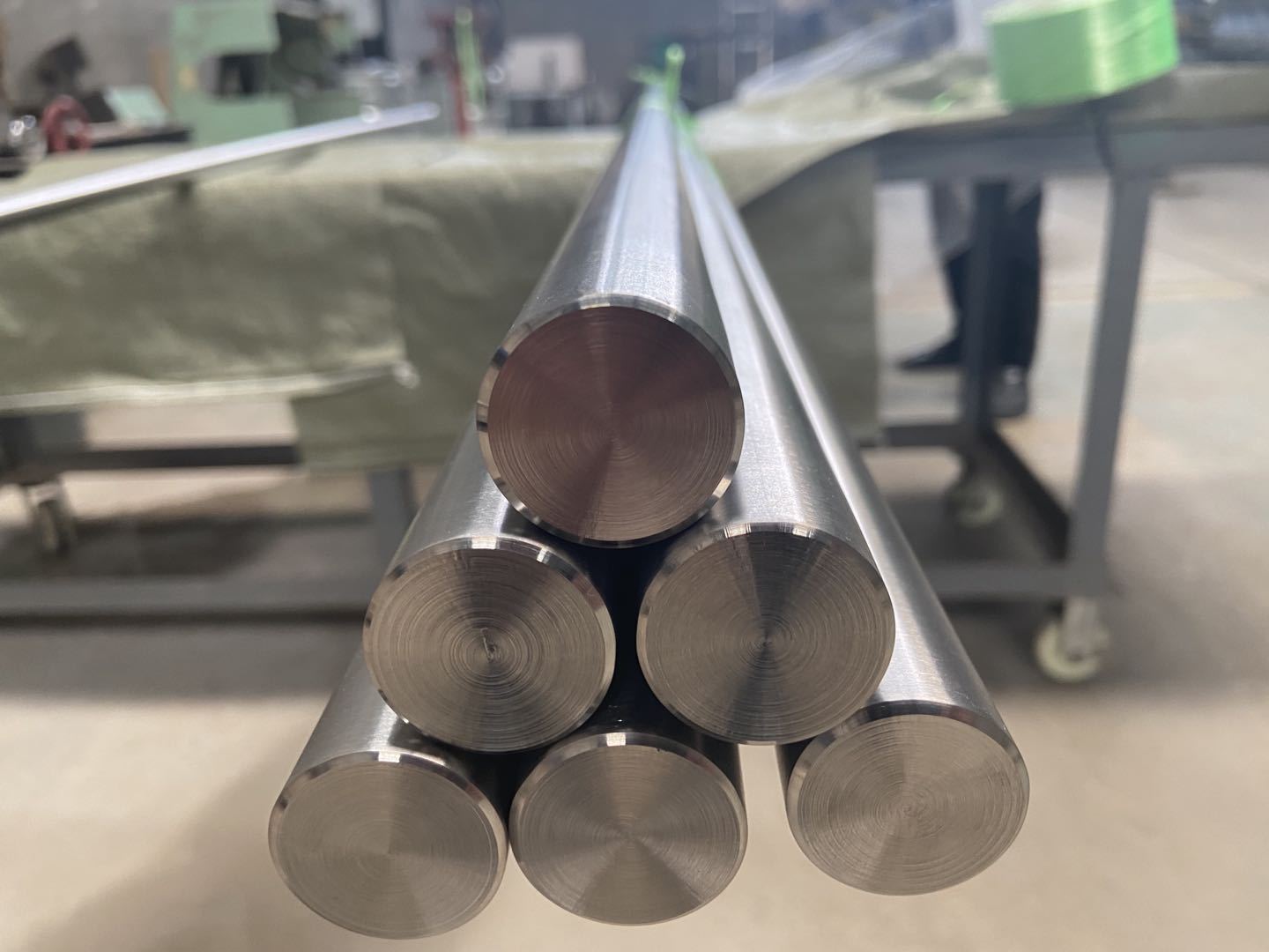 宝鸡钛棒瑞焱达tc4合金钛棒ta2纯钛棒厂家直销现货供应