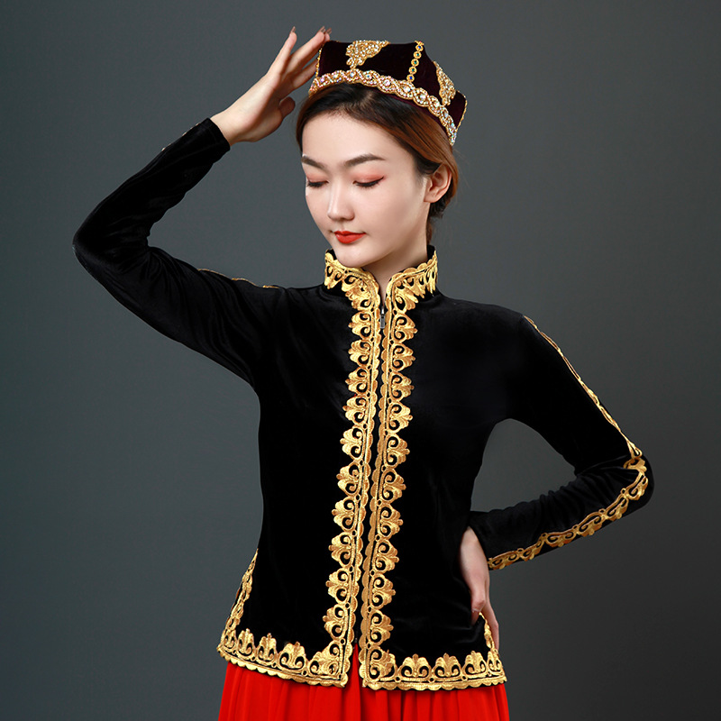 新疆广场舞民族服装上衣女中老年长袖金丝绒刺绣贴花维族舞台演出