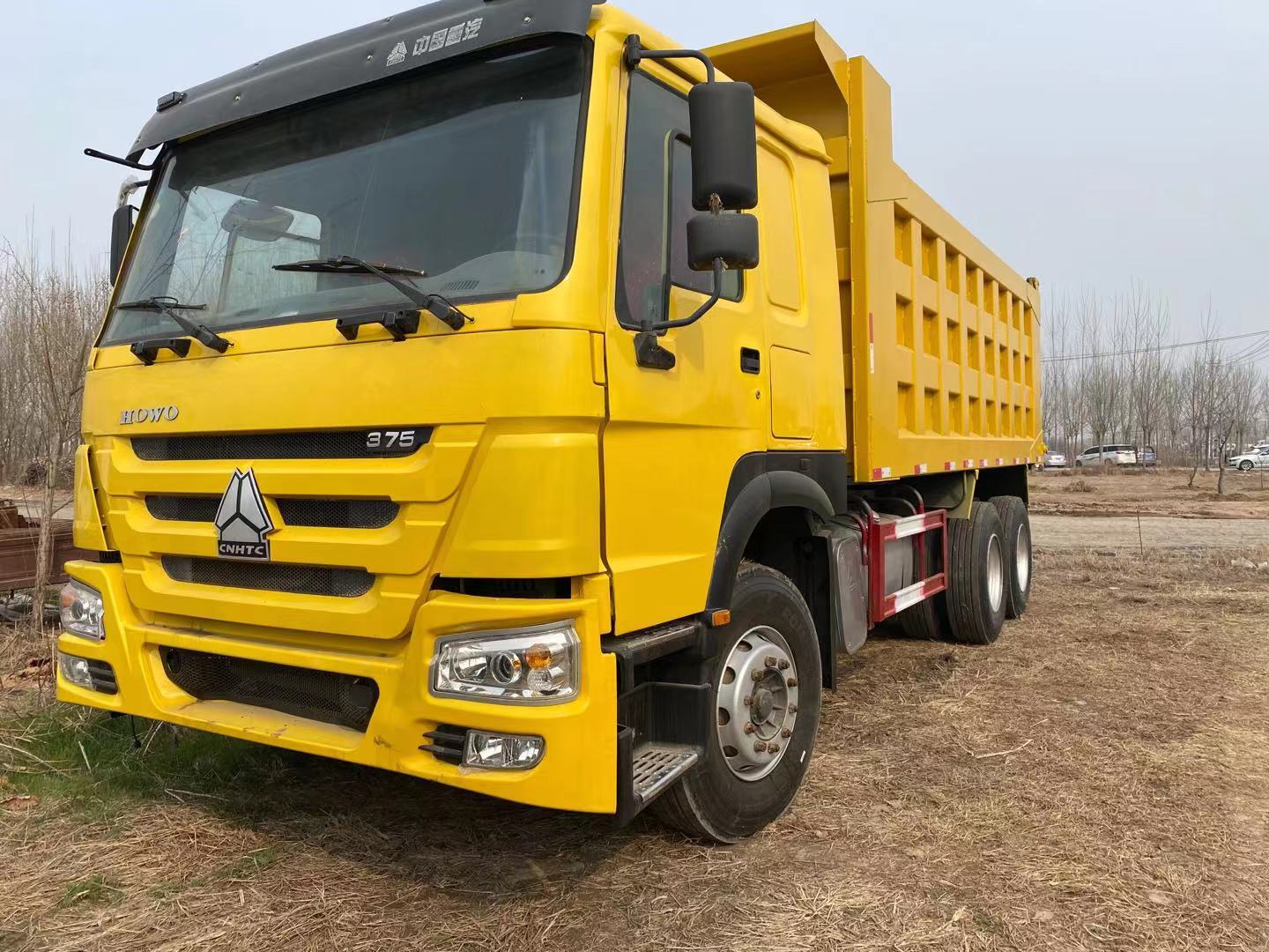 豪沃自卸翻斗车车辆型号zz3257n4147操舵zf8098液压助力转向系统发动