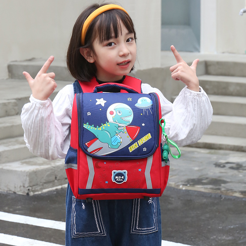 Children's Backpack Cartoon Spine Protection Kindergarten Space Schoolbag Grade 1-3 Lightweight Elementary School Studebt Backpack School Bag