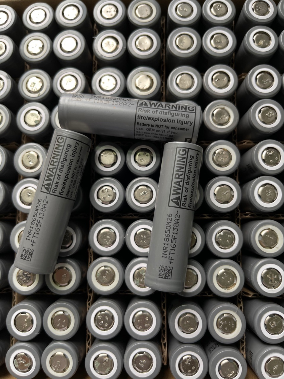 现货供应进口lgm26拆机18650锂电池2600mah