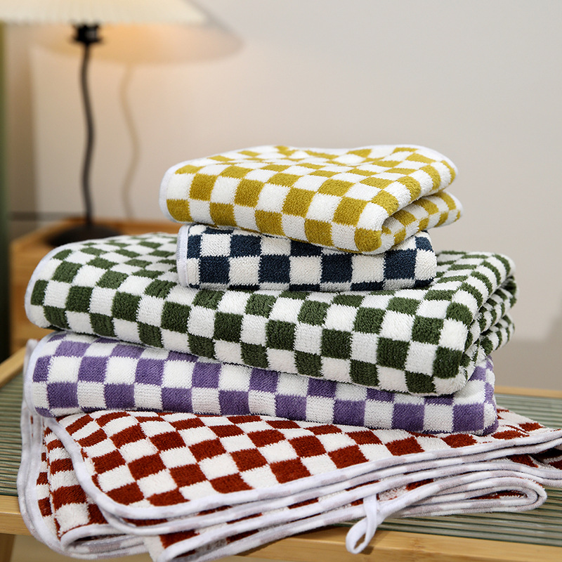 浴巾珊瑚绒棋盘格浴巾女家用纯棉吸水速干加厚大浴巾成人吸水浴巾