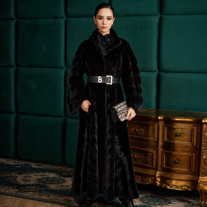 香港紫貂进口宝嘉美黑色水貂整貂皮草外套女2023冬季新款裘皮大衣