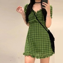 轻熟法式绿色格子连衣裙夏季新款日系少女学生甜美中长款收腰裙子