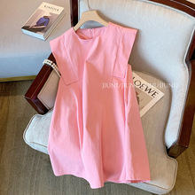 设计感粉色连衣裙女2022夏季新款法式气质减龄小个子宽松显瘦短裙