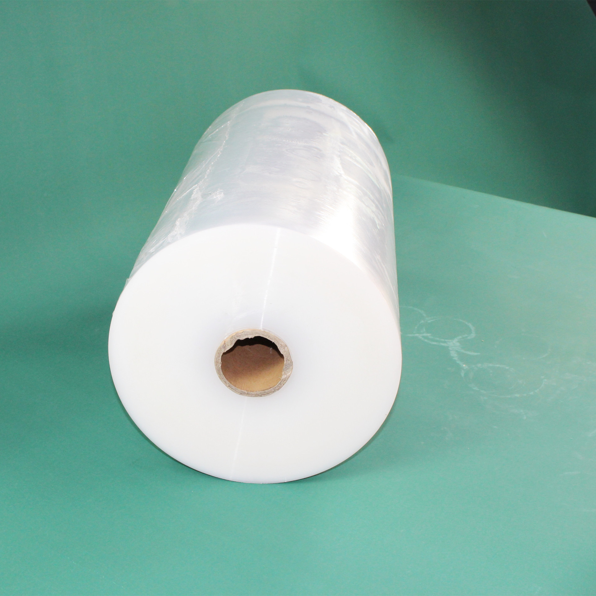 防锈缠绕膜厂家 无锡缠绕膜包装膜 物流快递打包拉伸缠绕膜母卷