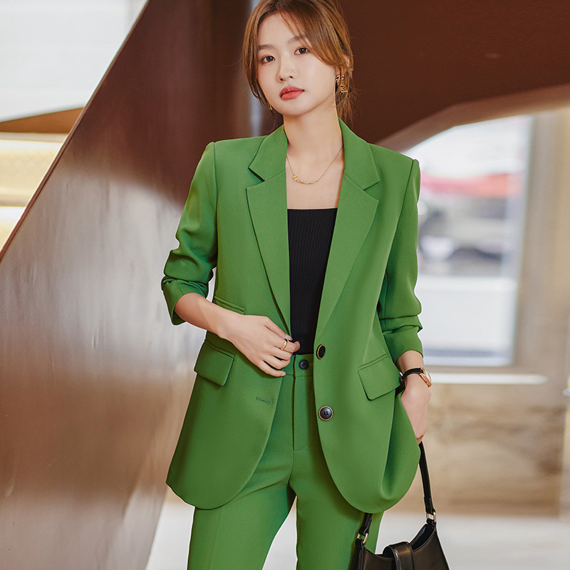 休闲绿色西装外套女春秋高级感正装工作服气质女神范西服套装早春