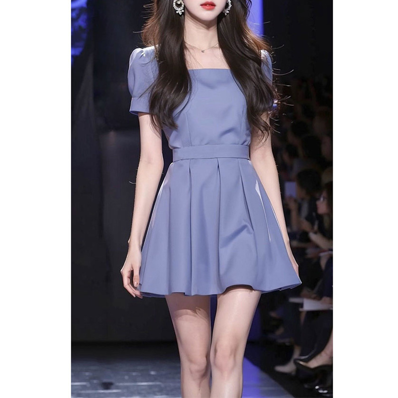 篙端精致气质收腰裙茶歇法式超好看蓝色西装连衣裙2024新款女夏季