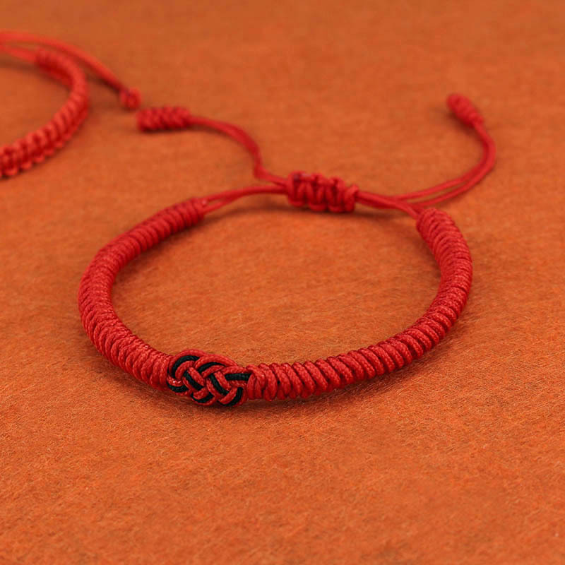 Hand-Woven Red Rope Red Rope Bracelet Female King Kong Truelove Knot Woven Red Hand Strap Anklet Couple Ornament Wholesale