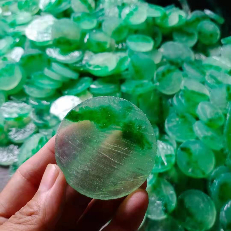 冰种冰透阳绿飘花手镯心 石英岩玉玉石飘翠镯芯吊坠雕刻必备原料