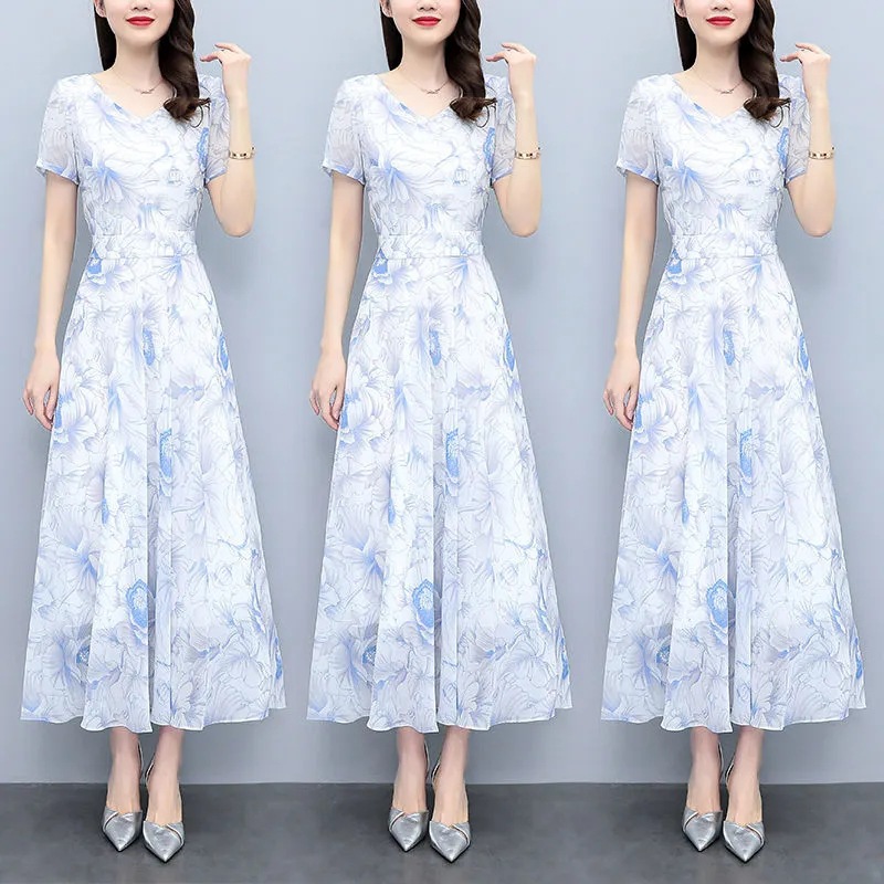 长款休闲碎花连衣裙夏季时尚新款女装名媛妈妈气质收腰显瘦长裙子