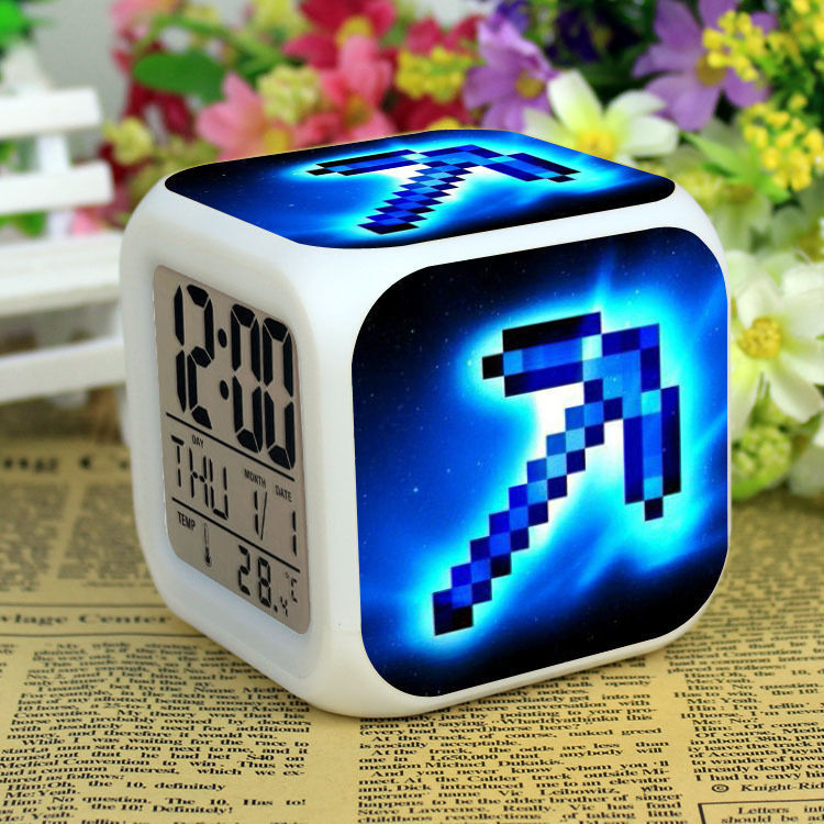 我的世界周边同款床头电子钟表mc闹钟七彩夜灯闹钟生日礼物品