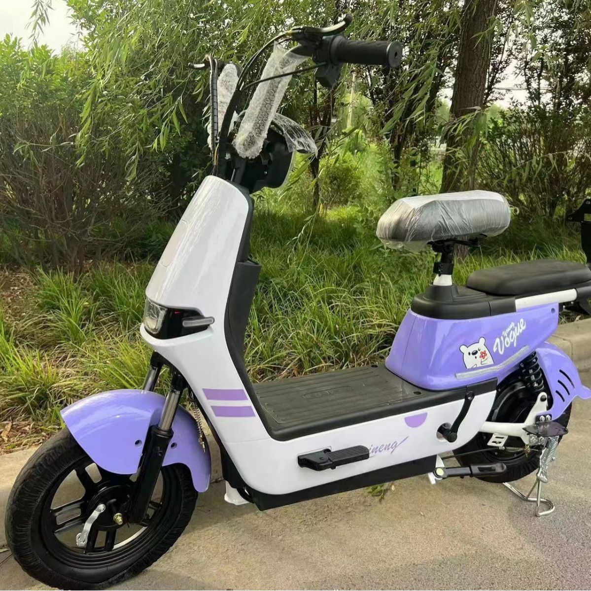 新款雅迪爱玛台铃同款电动自行车电瓶车踏板摩托车脚踩电动车脚踏