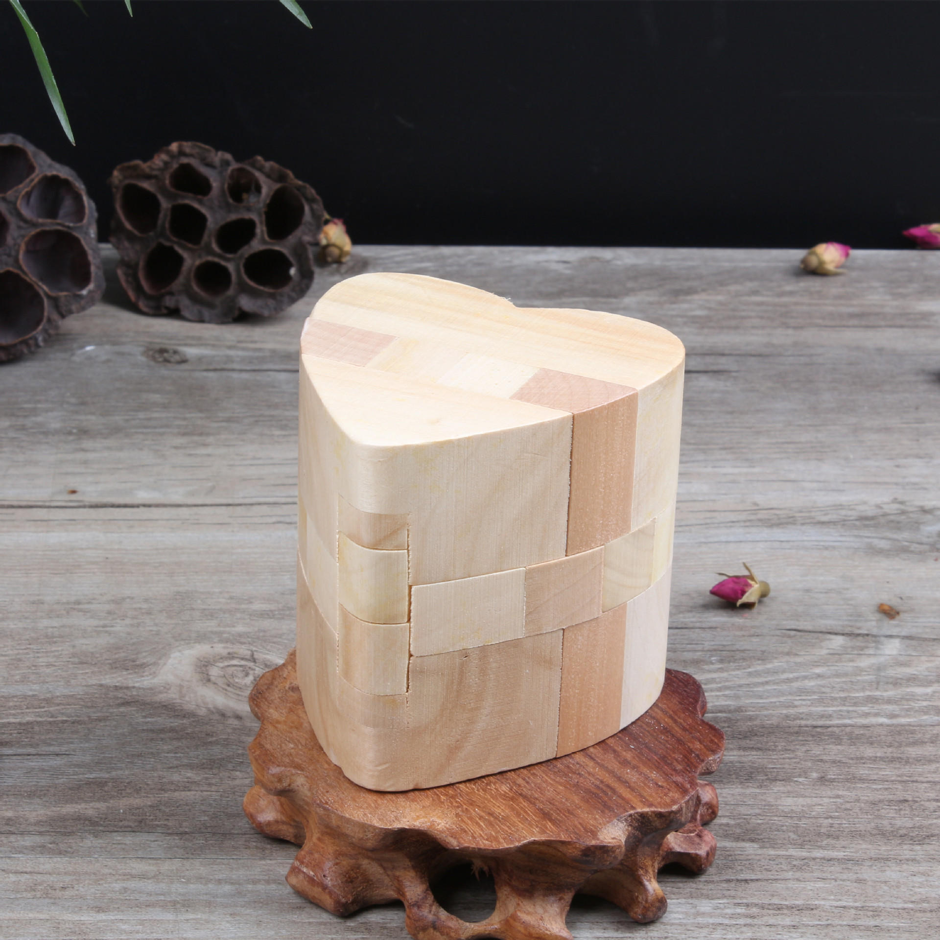 心锁鲁班锁孔明锁木制儿童古典益智力玩具解锁拆装抖音地摊热销品