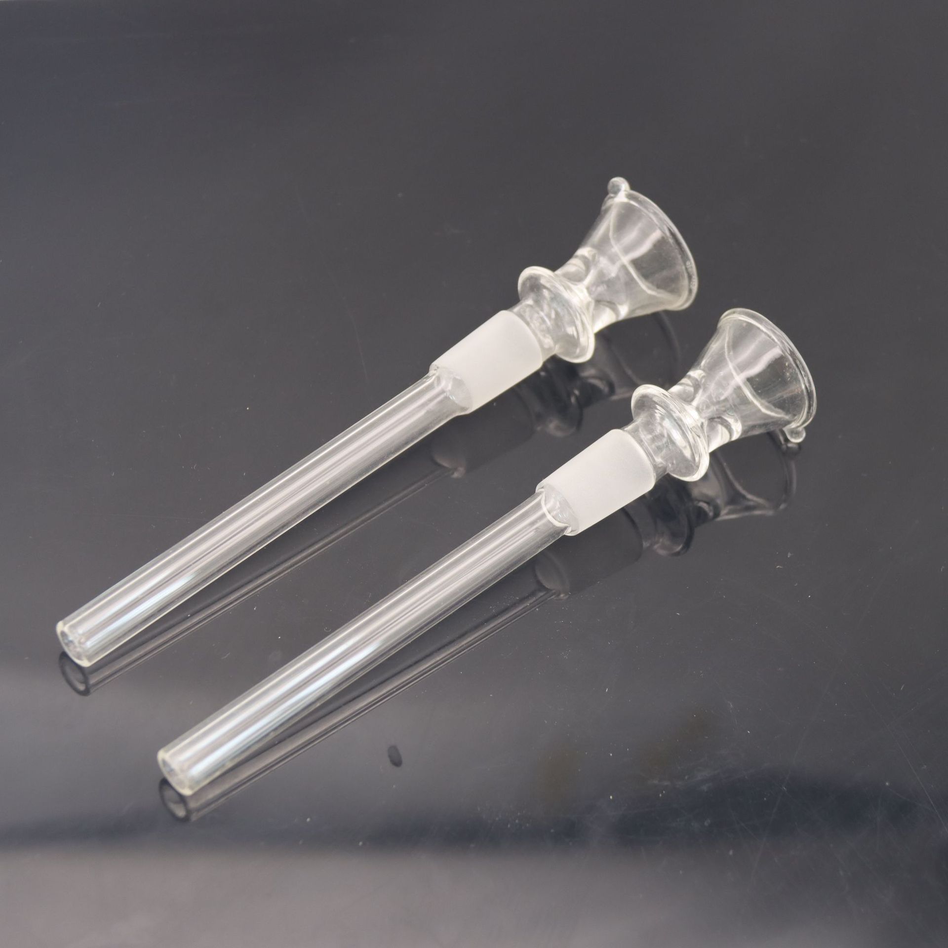 清仓处理14mm防滑沙漏状玻璃转插管 玻璃烟枪配件 玻璃水烟配件