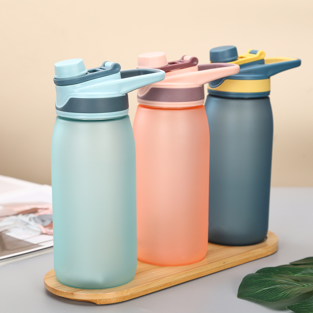 磨砂塑料tritan太空杯便携创意简约大容量水杯学生带提手随手水杯