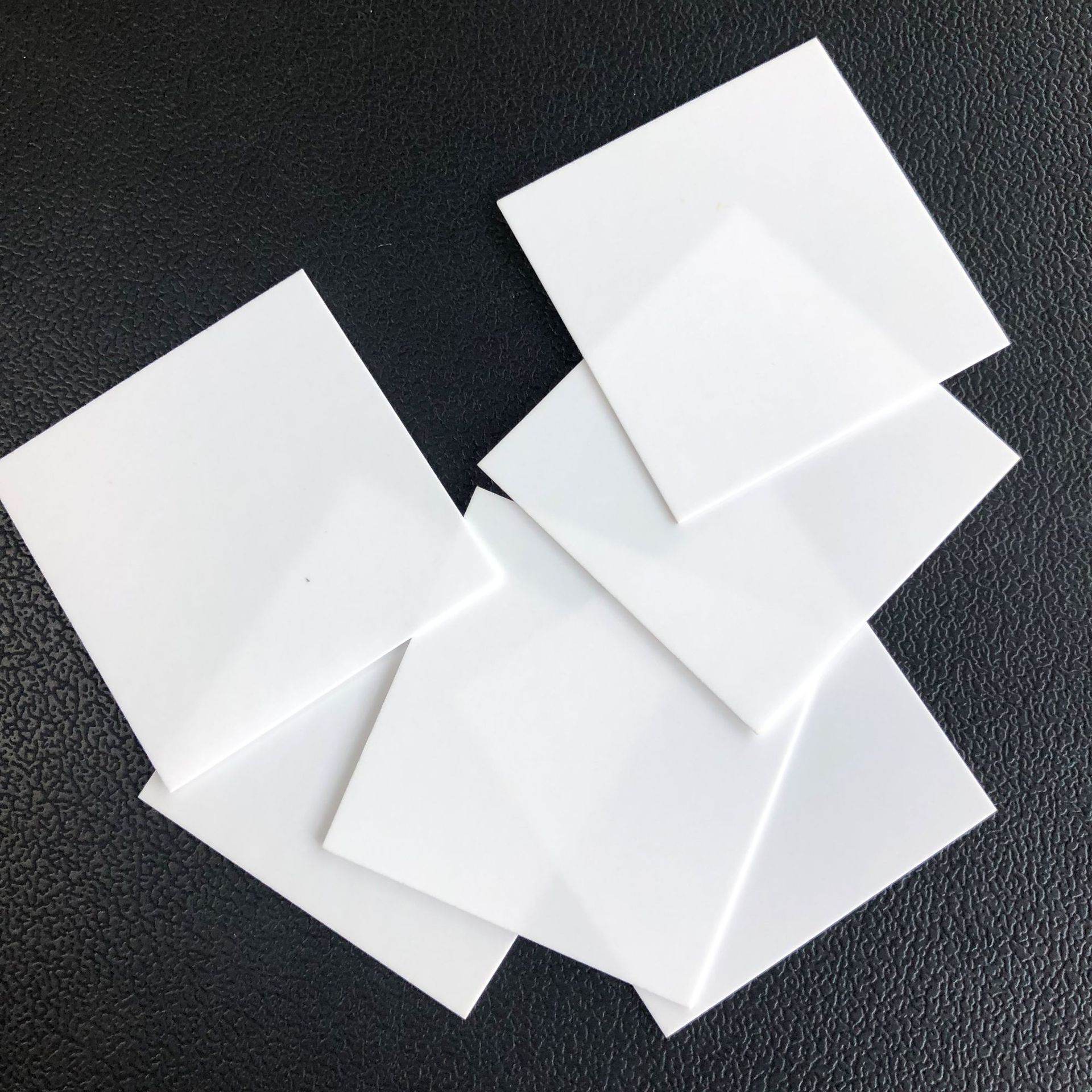 供应95氧化铝陶瓷耐磨陶瓷片耐高温耐腐蚀氧化铝陶瓷耐磨片