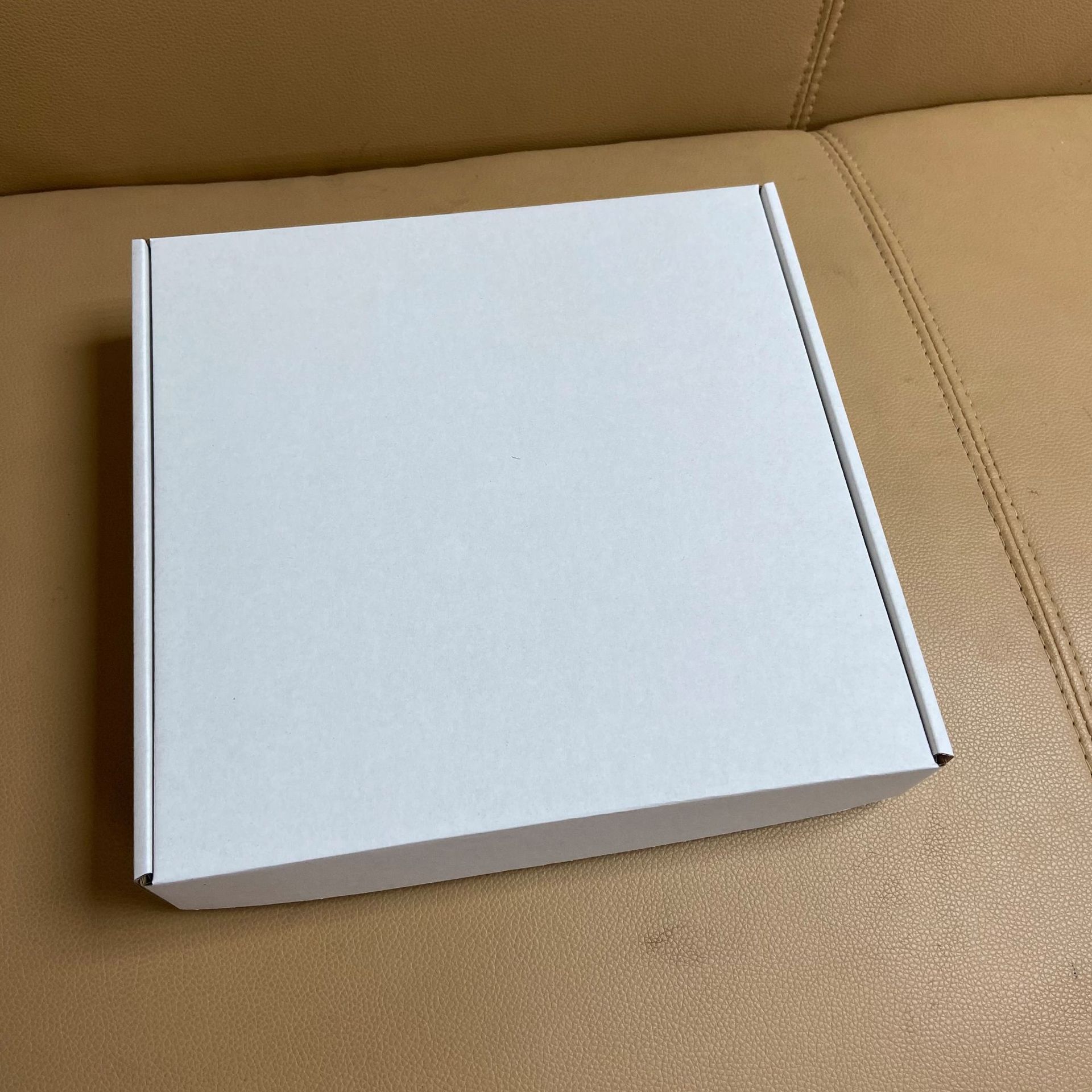 宽350mm长方形飞机盒批发超硬双面白纸板外贸商品出口运输包装盒