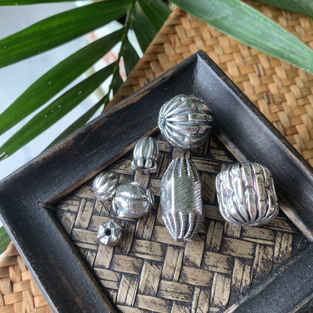 999足银泰国清迈手工银饰 单颗散珠diy串珠水晶发晶手链纯银配件