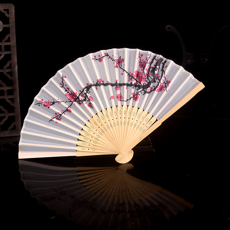 古风国潮汉服扇子装饰道具折扇装饰摆件礼品古风梅花出口布扇子
