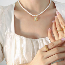 小众设计感法式巴洛克淡水珍珠链椭圆牌镶嵌锆石彩贝浮雕花朵项链