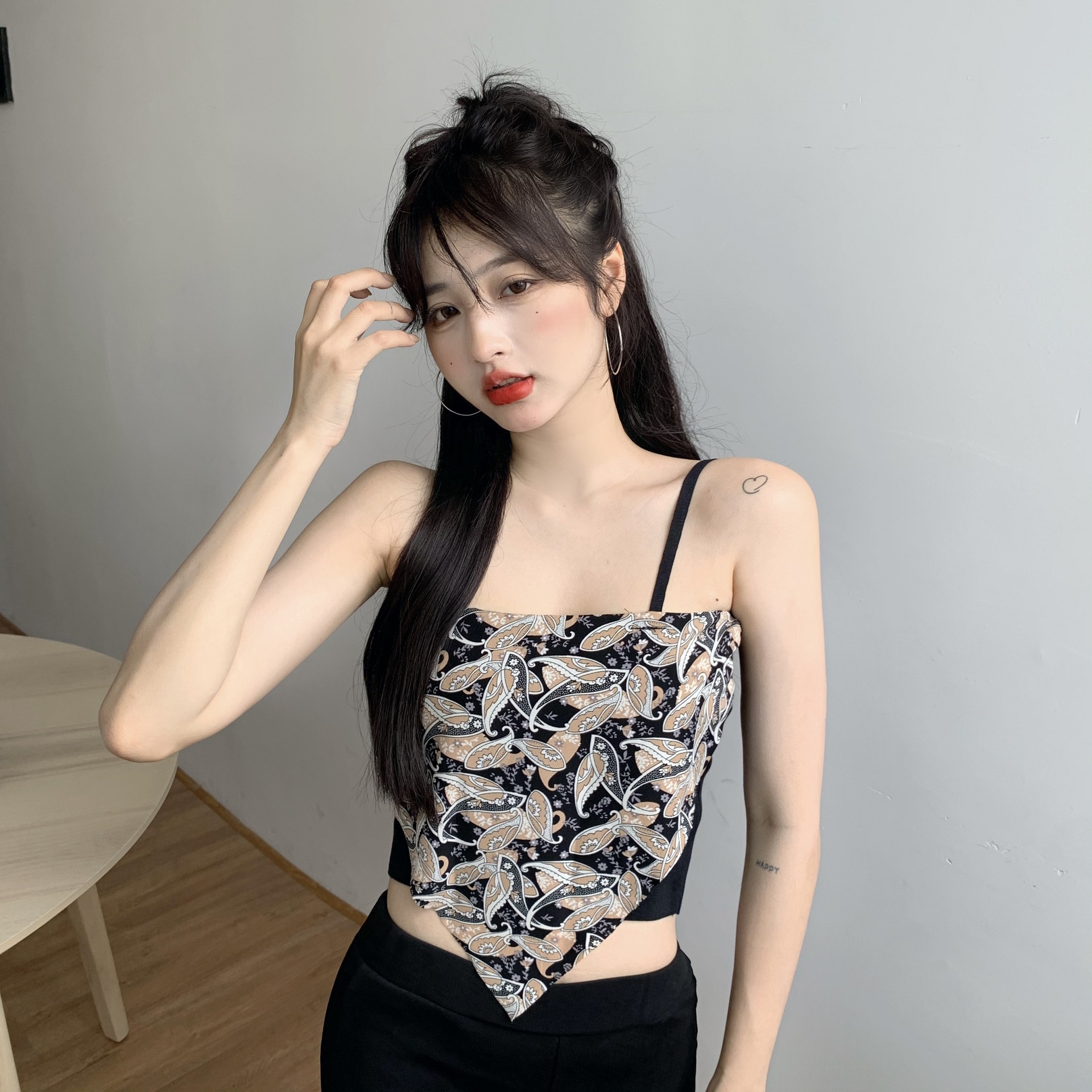 夏季小吊带设计感复古背心女内搭抹胸上衣