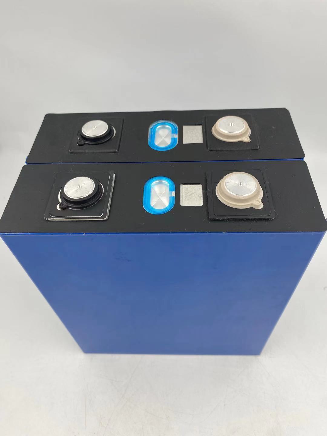 c公司全新磷酸铁锂3.2v 100ah202ah271ah280ah大单体储能动力电池