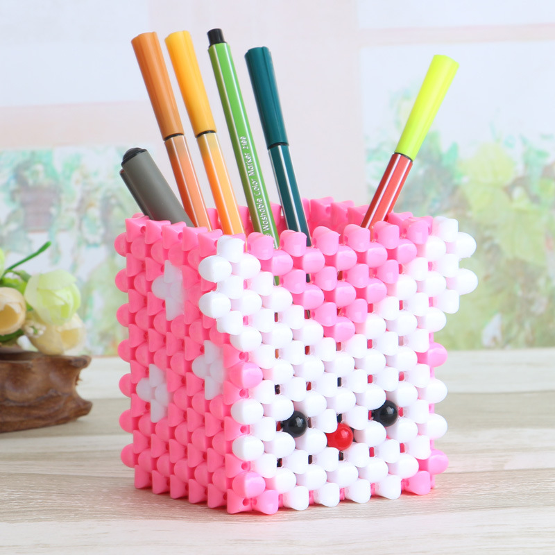 diy手工串珠笔筒材料包 创意时尚儿童文具笔筒亚克力珠子办公摆件
