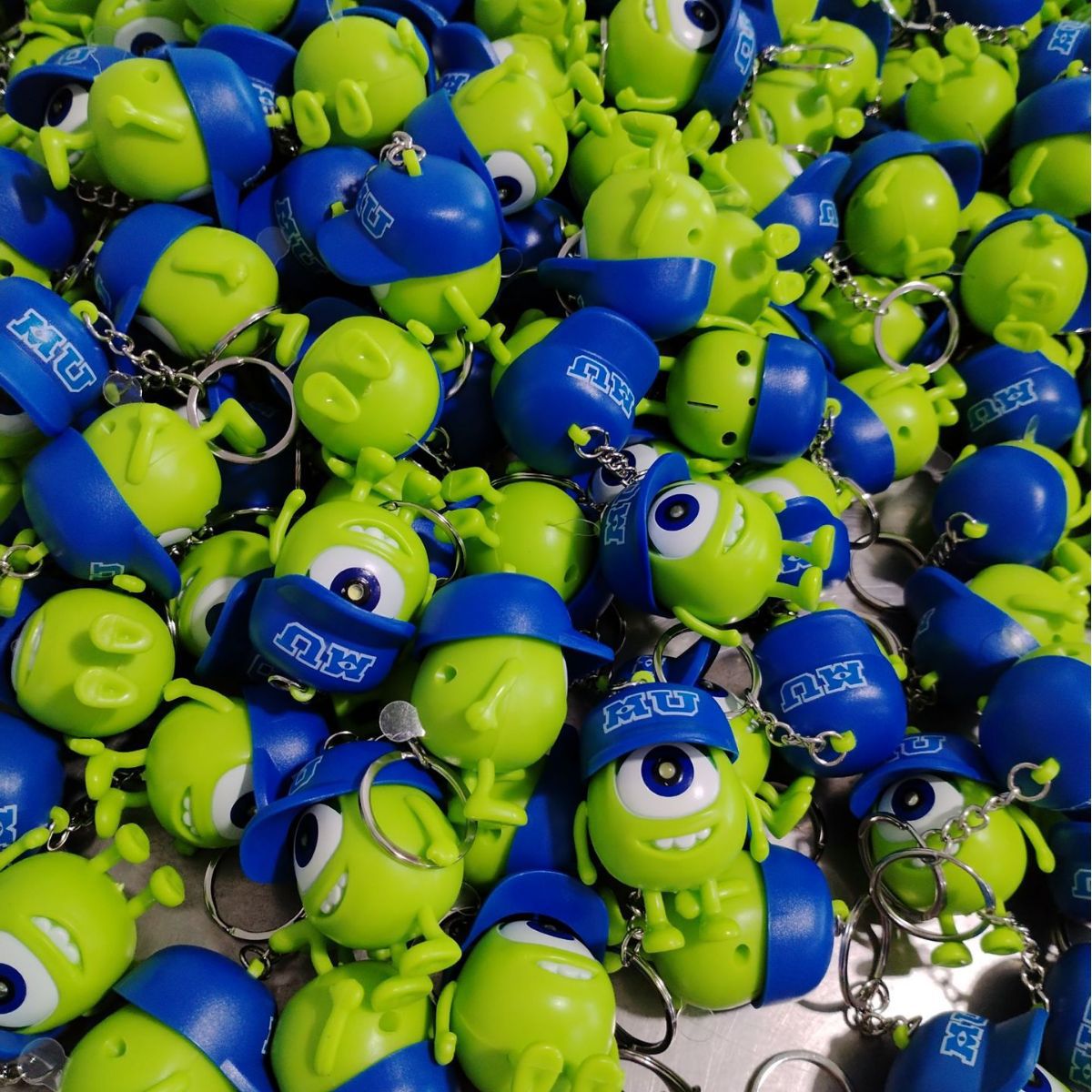 高品质款情人节礼品i love you发光发声大眼仔男女朋友情人钥匙扣