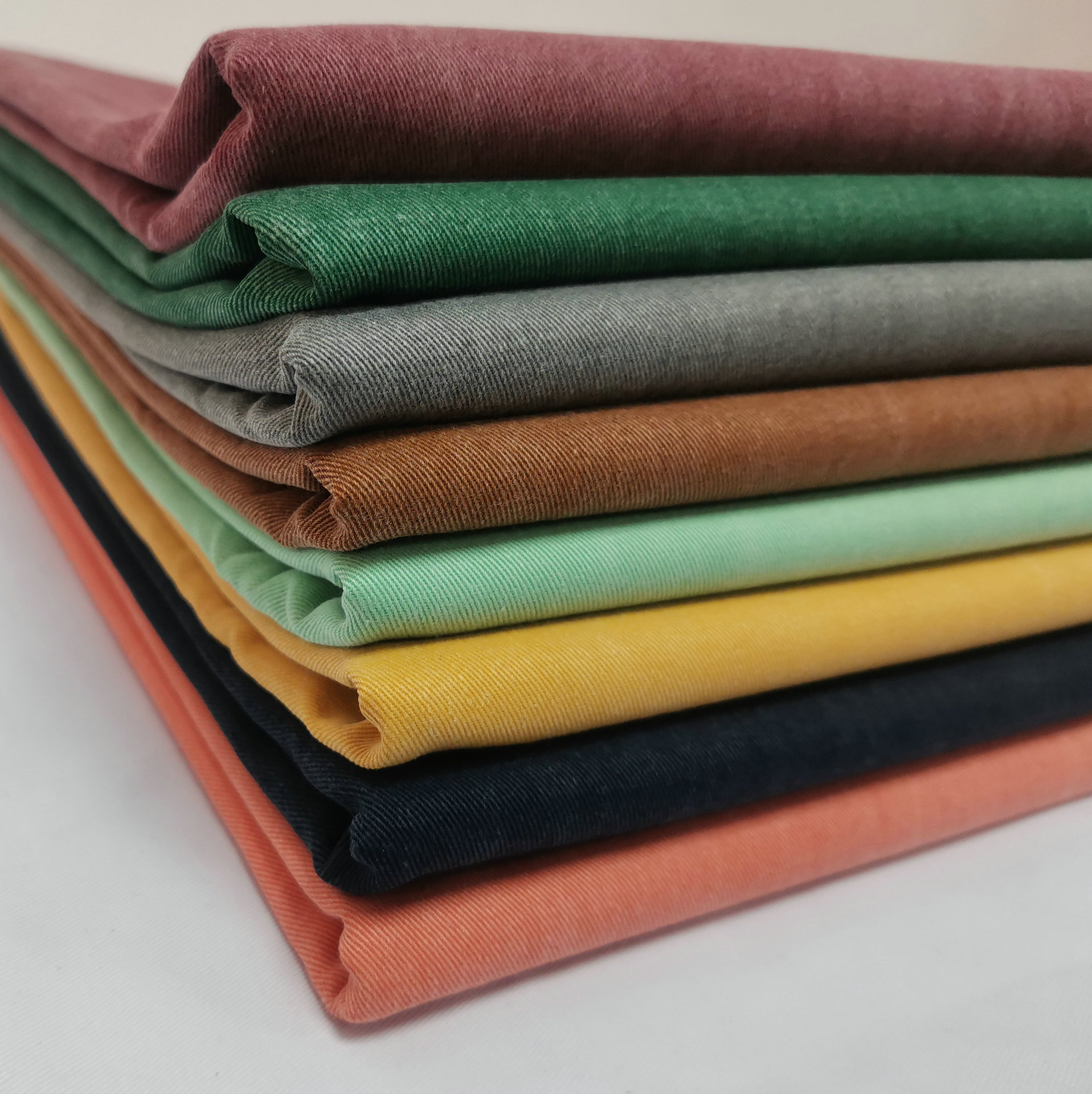 棉布10856霜花洗水布精梳1612纱卡休闲裤装外套面料现货批发