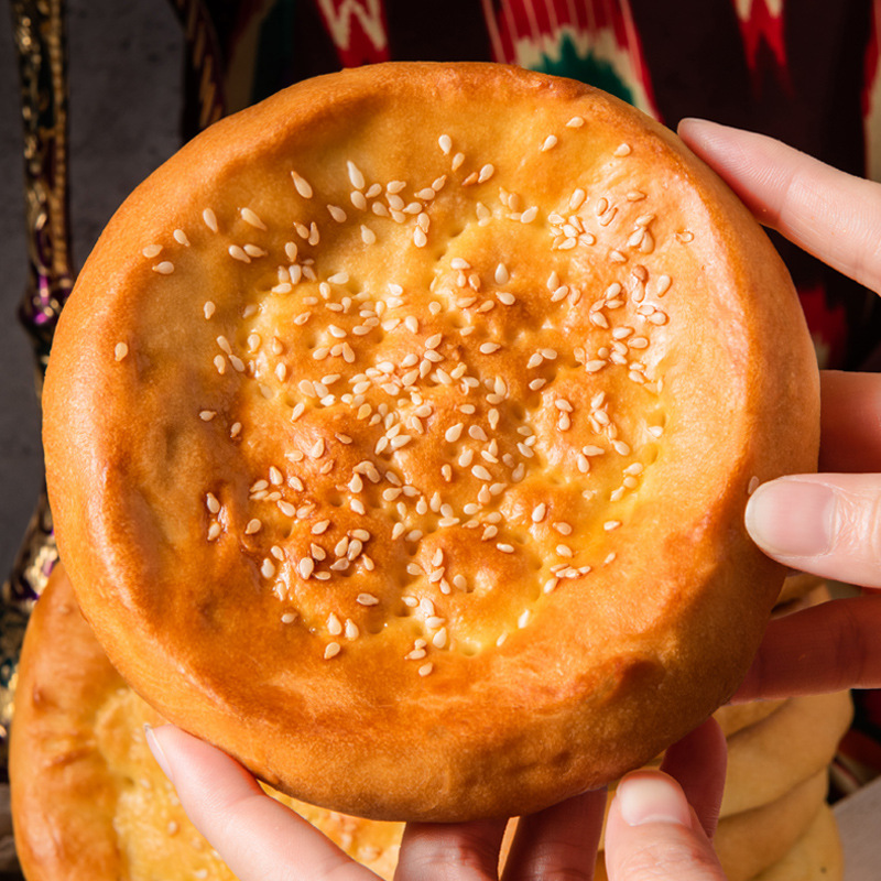 新疆特产小油馕咸味甜味蛋香芝麻烤馕饼小吃糕点心手工馕早餐